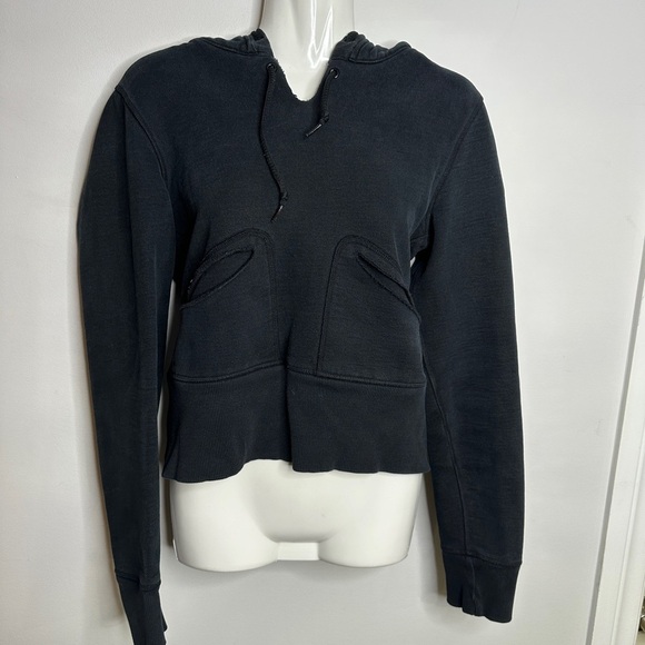 Lululemon Pullover Hoodie in Black - Picture 2 of 13